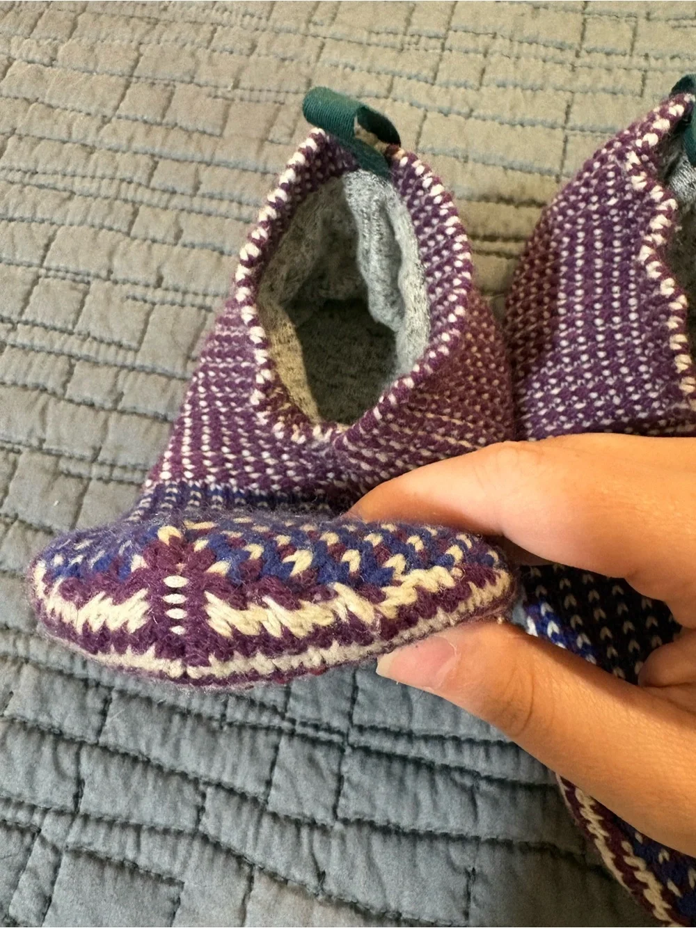 Bombas Youth Gripper Slippers